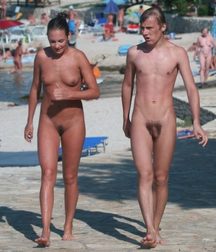 straight nudists 5d90cb8e63bb1.jpg