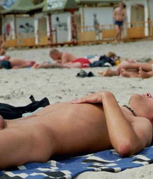 full tan 5d927bf6bd8da.jpg