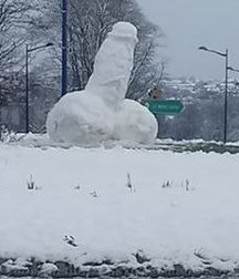 special games with snow 5d927c2fd291f.jpg