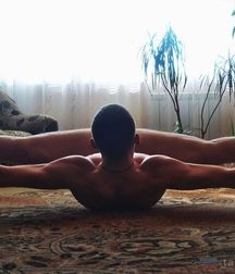 acrobatic positions 5d927c92d14dd.jpg