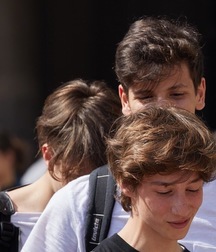 very nice boys 5d93766c89f48.jpg