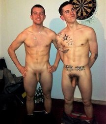 the perfect naked couple 5d93774fc4dd7.jpg