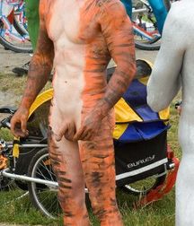 even the human body is art 5d9634fde3ad2.jpg