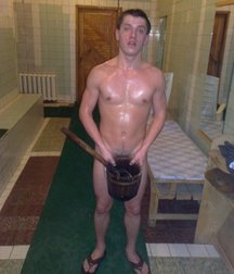 today I'm in the sauna 5d983276062ac.jpg