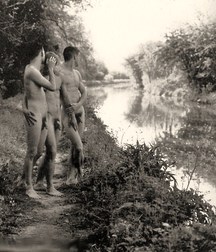 it happened a century ago 5d9ac2da24219.jpg