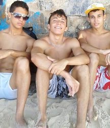 South American boys 5d9ac34d6e360.jpg