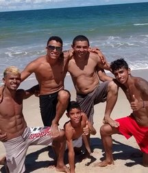 South American boys 5d9ac35fd35b2.jpg