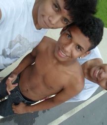 South American boys 5d9ac36a7fb9e.jpg