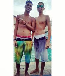 South American boys 5d9ac373b2fe5.jpg