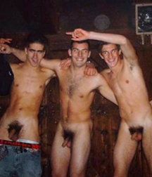 three naked friends 5d9ba8d31d61a.jpg