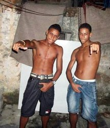 teen-boys-shirtless 5d9c9d276dbbe.jpg
