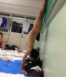 upside down naked 5d9e39cbc453c.jpg
