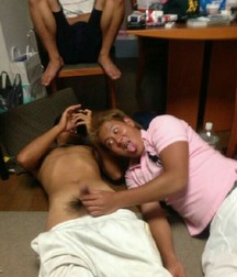 funny japanese straight guys 5d9f53b682b16.jpg