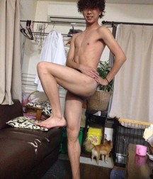 funny japanese straight guys 5d9f53dce85a0.jpg