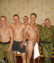 young Russian military cadets 5da5f2622f48a.jpg