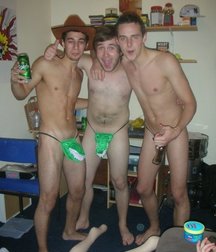 drunken straight boys 5da763e62bd1d.jpg