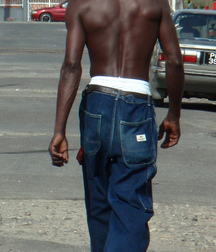 saggy-pants 5da765d892af8.jpg