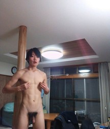 naked asian boys 5da976fe119da.jpg