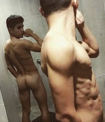 the boys round ass 5daafc0334aa4.jpg