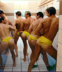 the boys have fun 5dac2bafafc2c.jpg