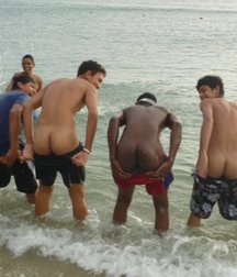 wet straight asses 5dae0868197de.jpg