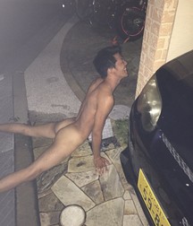 funny japanese boys 5dae0ad96955e.jpg