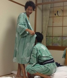 funny japanese boys 5dae0ae55a38d.jpg