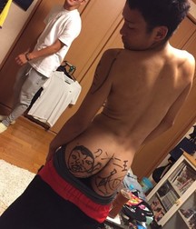 funny japanese boys 5dae0aff798a2.jpg
