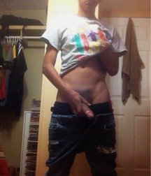 sexy with pants down 5daf60b34a3b7.jpg