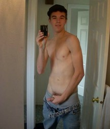 selfies in the mirror 5db1eb80d29e6.jpg