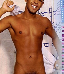 dry yourself boys well 5db356f003dcc.jpg