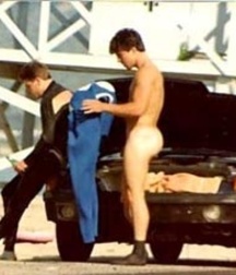 Voyeurism 5db357b636cc4.jpg