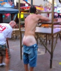 my friend's funny bottom 5db5a02a7e5ce.jpg