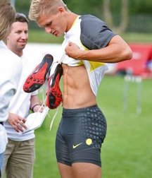 healthy, strong sports guys 5db5a1c44c7e9.jpg
