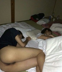 in bed to sleep with in friend 5db5f4efa82ca.jpg