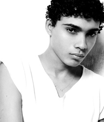 male beauty 5db84e9f82217.jpg