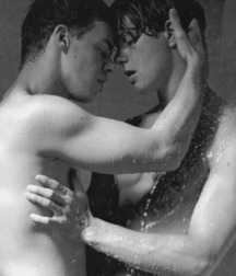 male beauty 5db84ec8644d2.jpg
