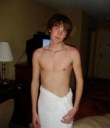 please take off the towel 5dbb0273662b7.jpg