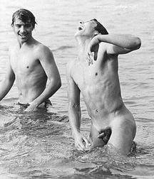 images from the past century 5dbc60d5d20cc.jpg