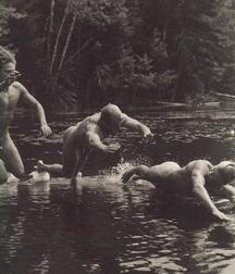 images from the past century 5dbc60e1c65c2.jpg