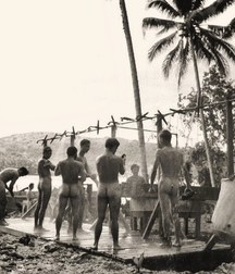images from the past century 5dbc60e459e55.jpg