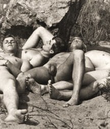 images from the past century 5dbc60ed0a5c2.jpg
