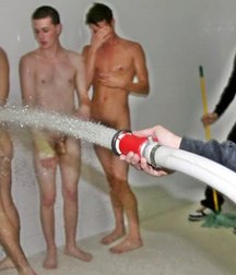 funny naked straight boys 5dbd871693166.jpg