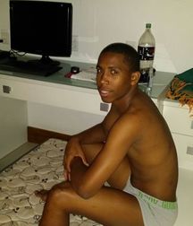 beautiful black guys 5dbe99692c801.jpg