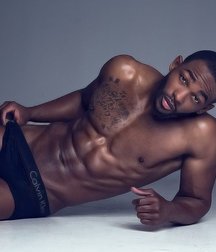 beautiful black guys 5dbe997e13a8d.jpg