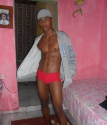 beautiful black guys 5dbe99887f846.jpg