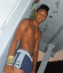 beautiful black guys 5dbe998c5a4c5.jpg