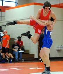 the boys fight 5dbe99c6a5577.jpg