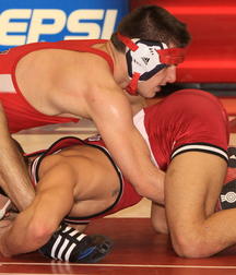 the boys fight 5dbe99e02e79e.jpg