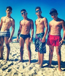 the summer of the boys 5dc096a6a3f1d.jpg